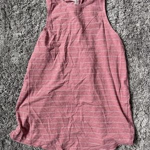 Lululemon tank top with open back